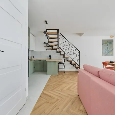 Spacious Family With Free Garage By Renters