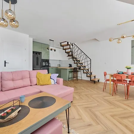 Spacious Family With Free Garage By Renters